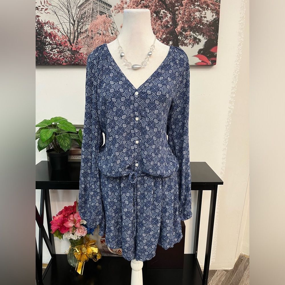 GAP Women Romper Size M Drawstring Waist Button Front Long Sleeve Paisley V Neck